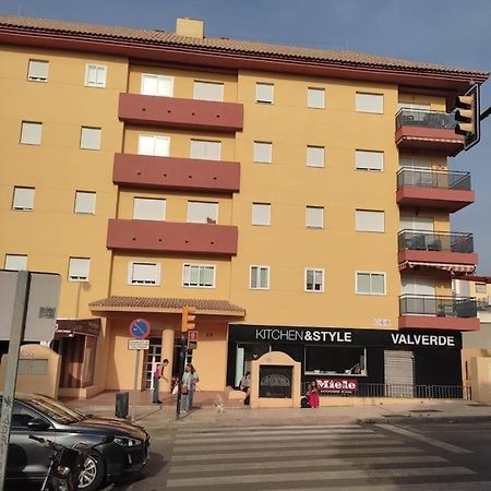 Apartamento Renovado En El Centro De Бенальмадена Экстерьер фото